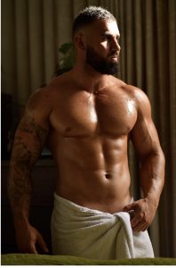 Sydney Topless Waitresses Damian
