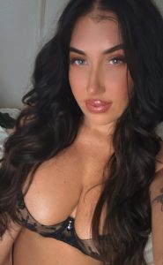 Sydney Topless Waitresses Alyssa